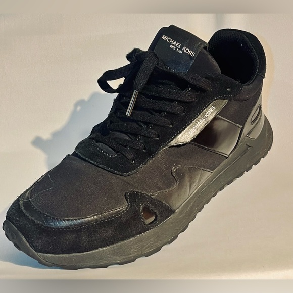 NWOT| MICHAEL KORS TRAINER MILES SUEDE AND SCUBA | BLK - Picture 5 of 13